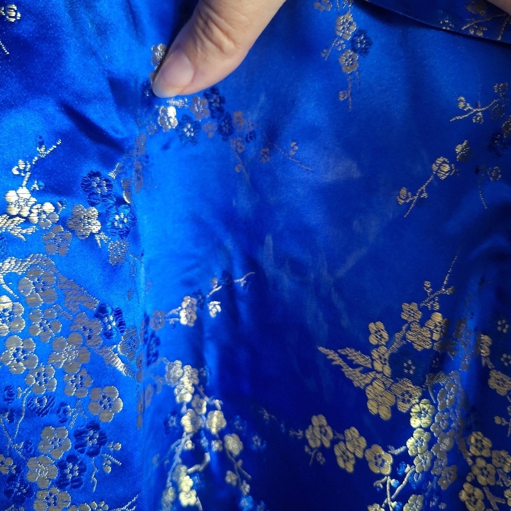 Blue Floral Kimono Robe - Picture 8 of 16